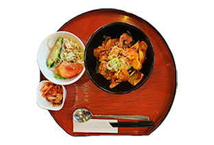 김치제육볶음 이미지